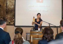 Домът на виното – най-старата винарска изба в София,  официално отвори врати
