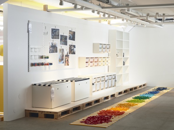 ИКЕА представи нови колекции от рециклирана пластмаса, роботизирани мебели и колаборация за геймъри