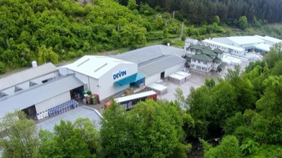 „Девин“ ЕАД е първата българска компания в сектора на бутилираните води, която получава международен сертификат Great Place to Work