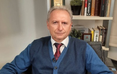 Интервю с д-р Иван Делчев: „Пикантните храни не предизвикват хемороиди, а само ги раздразват“